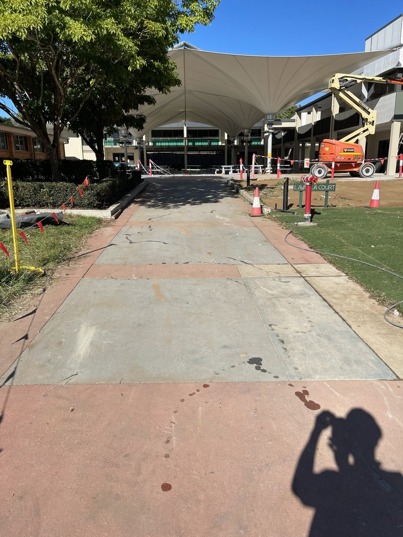 Before - Pathway Pressure Cleaning